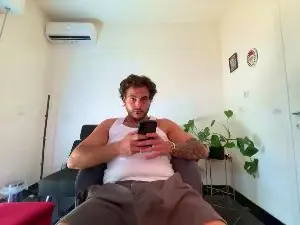 Cam4 Adult Webcam of M4tt3000
