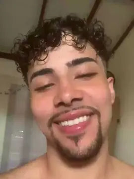Cam4 Watch Live Sex Cams of Edugrandao02