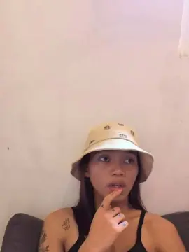 Cam4 Adult Video Chat of LaureneFromPH