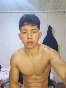 Cam4 Best Webcam of Isaack1ng