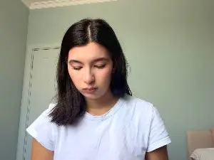 Cam4 Sex Cam of LaraeNeemann