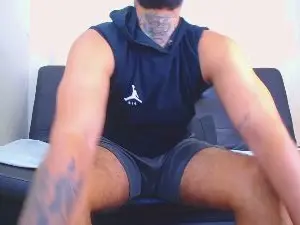 Cam4 Live Porn of sexy_big_man