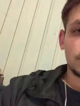 Cam4 Watch Live Sex Cams of charmeboyxxx
