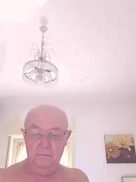 Cam4 Live Sex of nonnoxxxelo