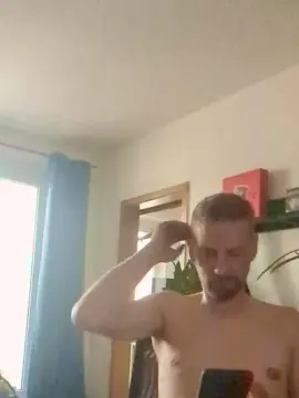 Cam4 Live Porn of Lienlingsidiot