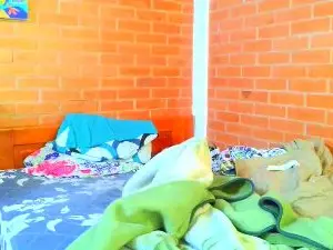 Cam4 Watch Live Sex Cams of johan70sexy