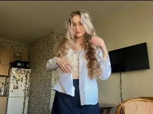 Cam4 Best live sex cam show of EmikoVlcek