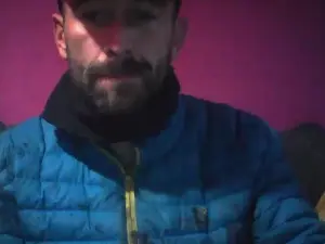 Cam4 Live Sex Cam of hesARG