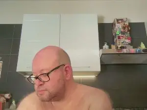 Cam4 Live Porn of BearBoy78