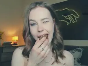 Cam4 Live Sex Cam of ValKirnon