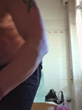 Cam4 Watch Live Sex Cams of Pinettoxx