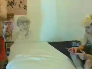 Cam4 Live Porn of Miloverboy