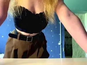 Cam4 Sex Chat of YiLibby