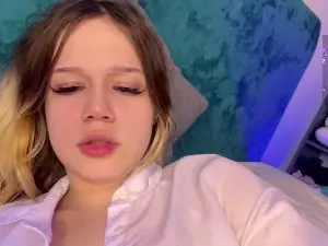 Cam4 Adult Webcams of RegeniaCorrela