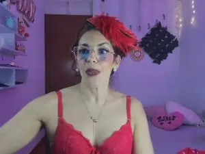 Cam4 Adult Video Chat of AlanaV