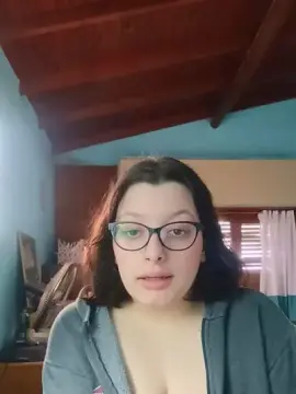 Cam4 Free Porn Cam of Yuxxxa