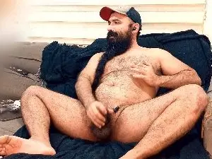 Cam4 Watch Live Sex Cams of BeardedSmoker