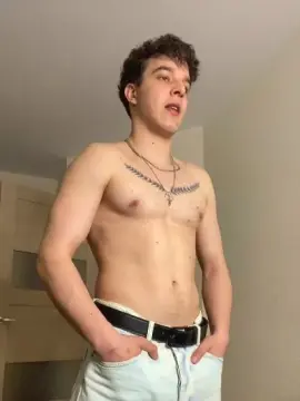 Cam4 Private Sex Chat of bravo_maestro