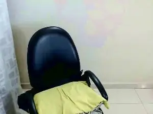 Cam4 Private Sex Chat of cristal_jayan