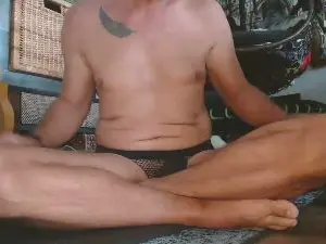 Cam4 Live Porn of roy2409