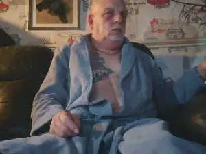 Cam4 Free Live Porn of sexymanlol