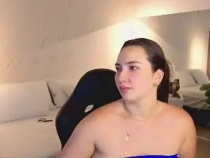 Cam4 Free Live Porn of AVA__BLUE