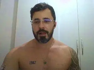 Cam4 Private Sex Chat of Alers87