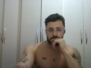 Cam4 Live Sex of Alers87