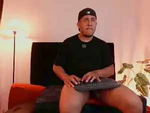 Cam4 Free Porn Cam of Misterjhons2