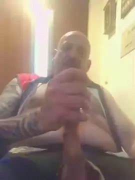 Cam4 Private Sex Chat of BEEF__DADDY