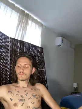 Cam4 Nude Webcam of Xxxciroxxx