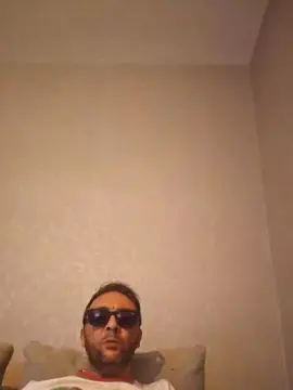 Cam4 Watch Live Sex Cams of quatari1