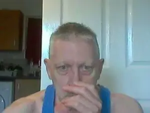 Cam4 Sex Cam of middleman52