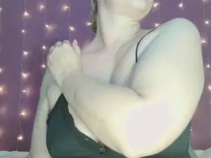 Cam4 Live Porn of LisaAlisa