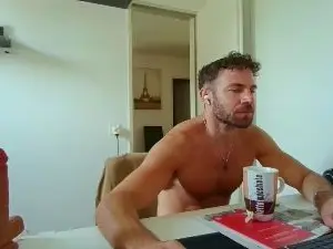 Cam4 Live Porn of ALPHA_HUNK