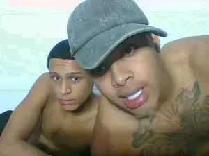 Cam4 Live Porn of Jottarlk_1