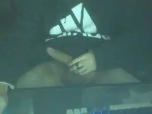 Cam4 Free Porn Cam of kkmk420