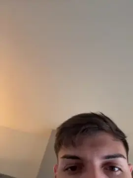 Cam4 Free Porn Cam of ThomasRM98