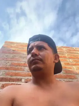 Cam4 Live Sex of MedinaR5