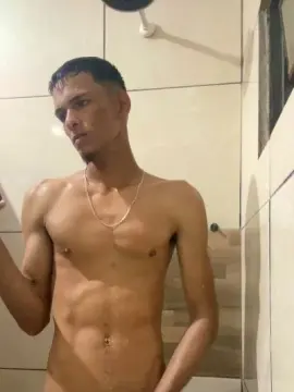 Cam4 Best Webcam of Dotadonovin19cm
