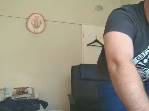 Cam4 Live Porn of masterbrendan