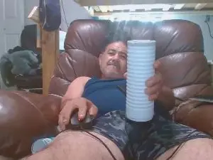 Cam4 Live Sex Cam of HughJanis