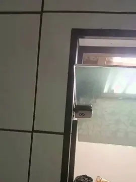 Cam4 Free Live Porn of Kelmts