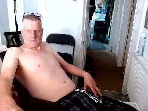 Cam4 Adult Webcam of lowrylowry1