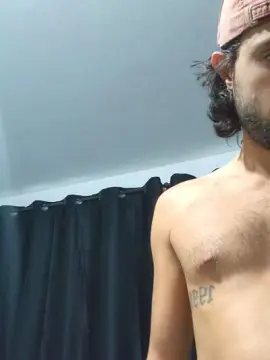 Cam4 Free Porn Cam of Levi_Henrique