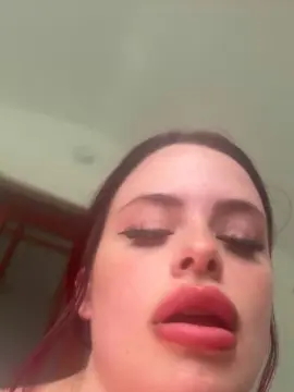 Cam4 Free Live Porn of sluttybunny777