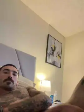 Cam4 Sex Chat of BigDickJohnny25