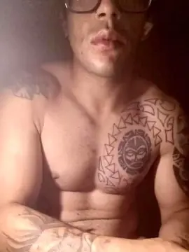 Cam4 Live Sex of Mirko_sexy96