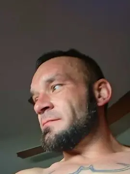 Cam4 Sex Cam of DatRyanGuy69