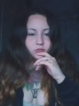 Cam4 Watch Live Sex Cams of azu_cele2002